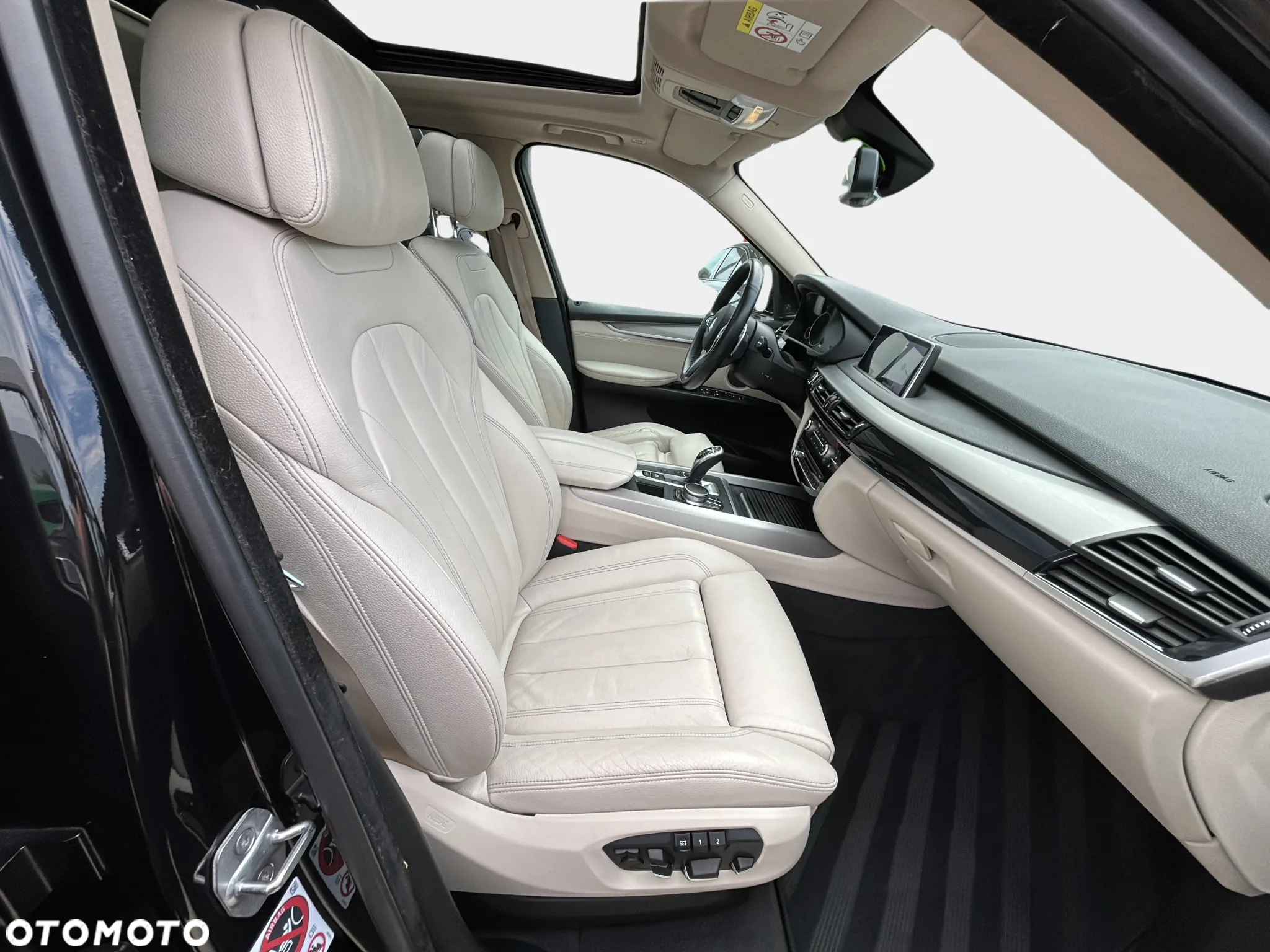 BMW X5 xDrive40d - 16