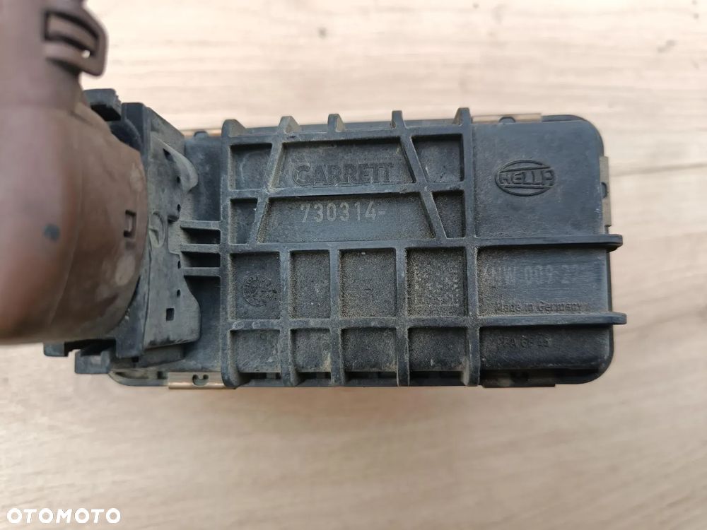 MERCEDES W211 W221 W164 4.0 V8 CDI NASTAWNIK STEROWNIK TURBOSPRĘŻARKI TURBO LEWY PRAWY G-67 G-68 - 7