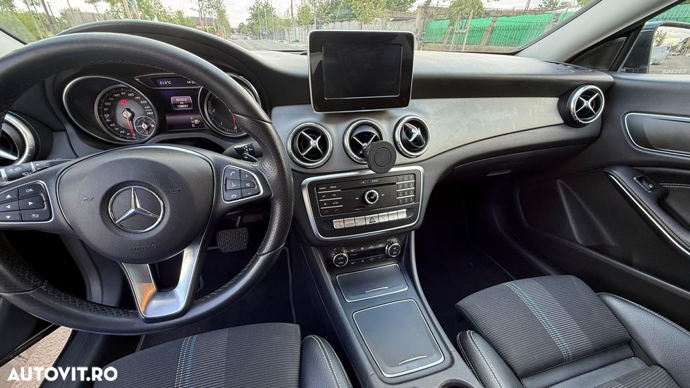 Mercedes-Benz CLA 200 d 4MATIC Aut. - 10