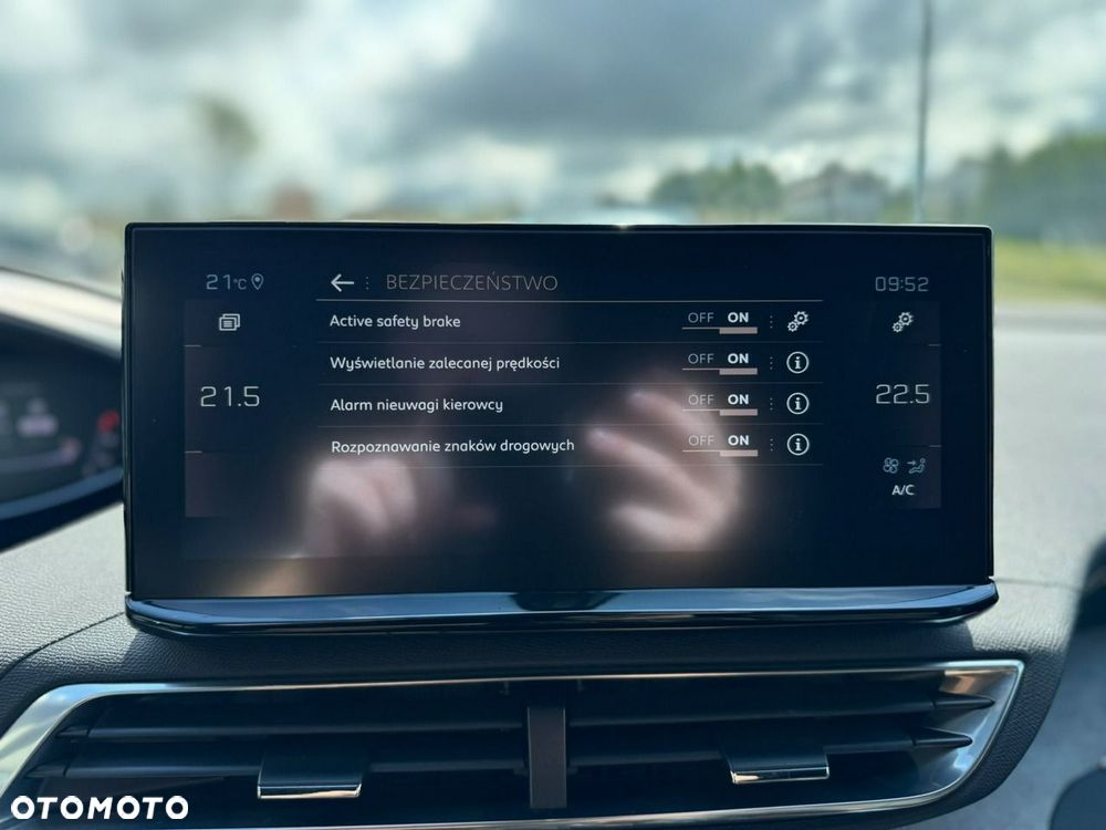 Peugeot 5008 - 29