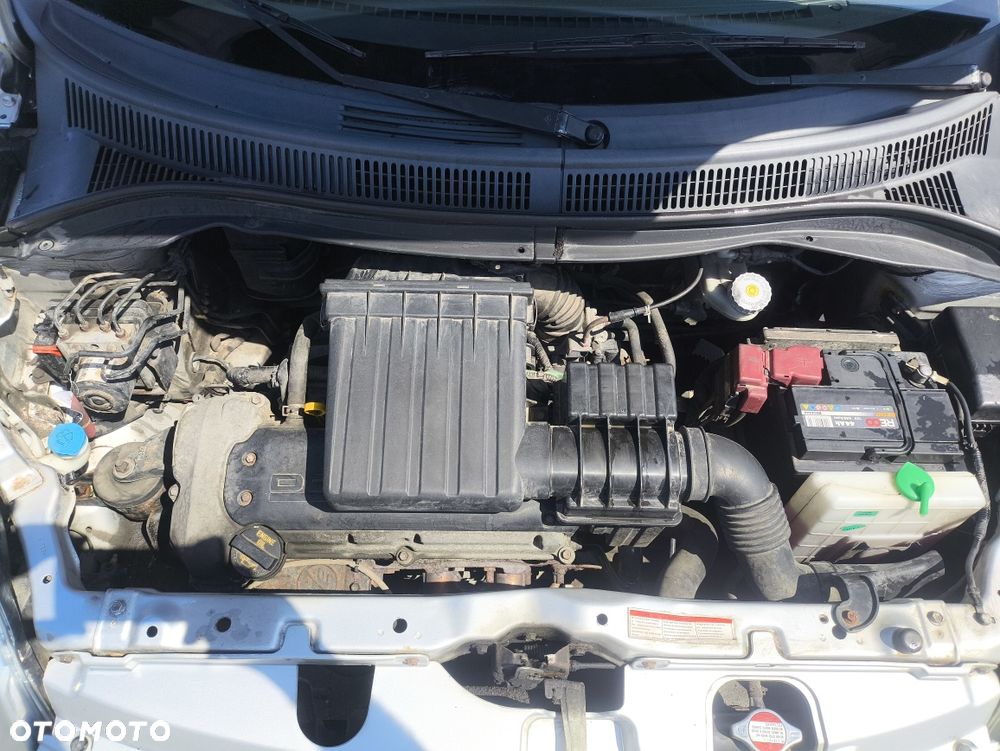 Suzuki Swift - 5