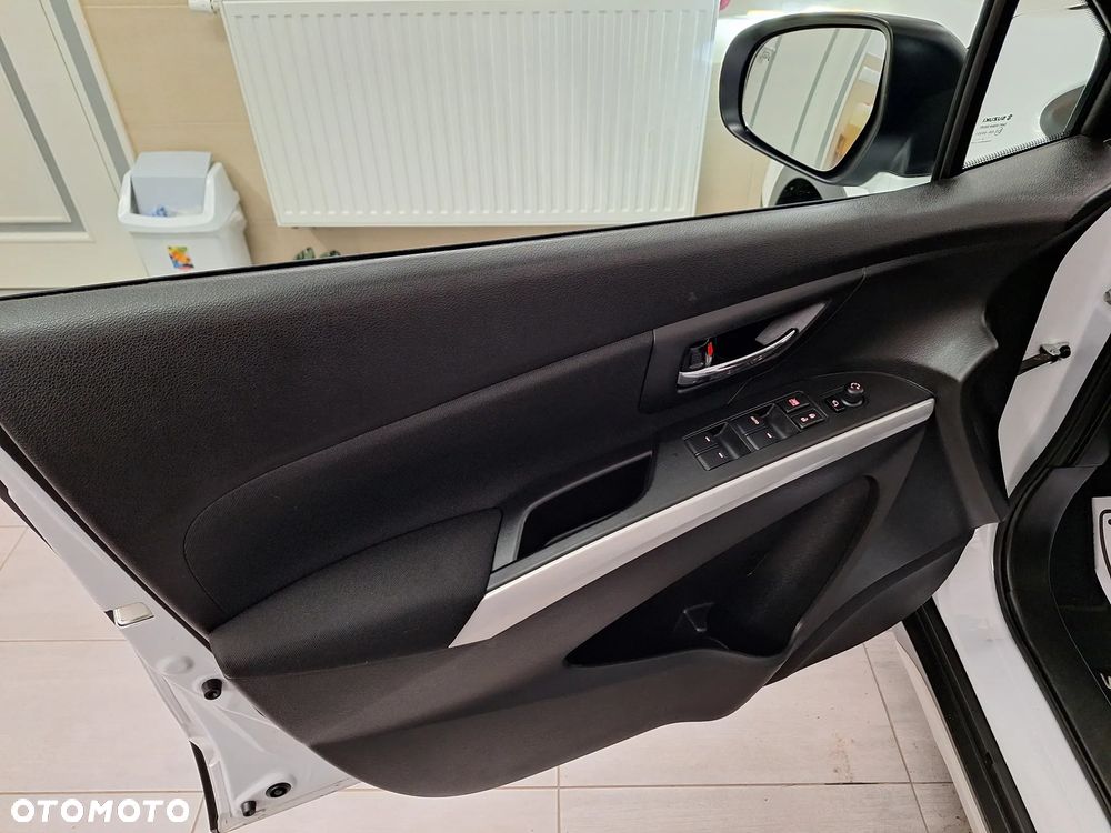 Suzuki SX4 S-Cross 1.4 Boosterjet Allgrip Comfort+ - 19