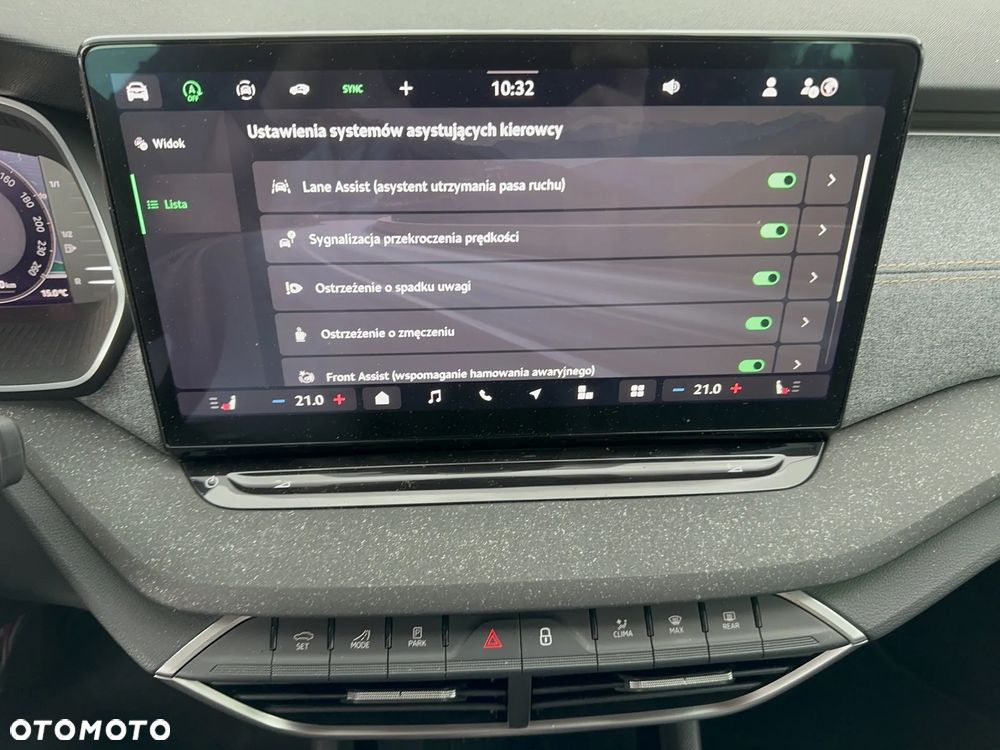 Skoda Octavia 1.5 TSI mHEV Selection DSG - 19