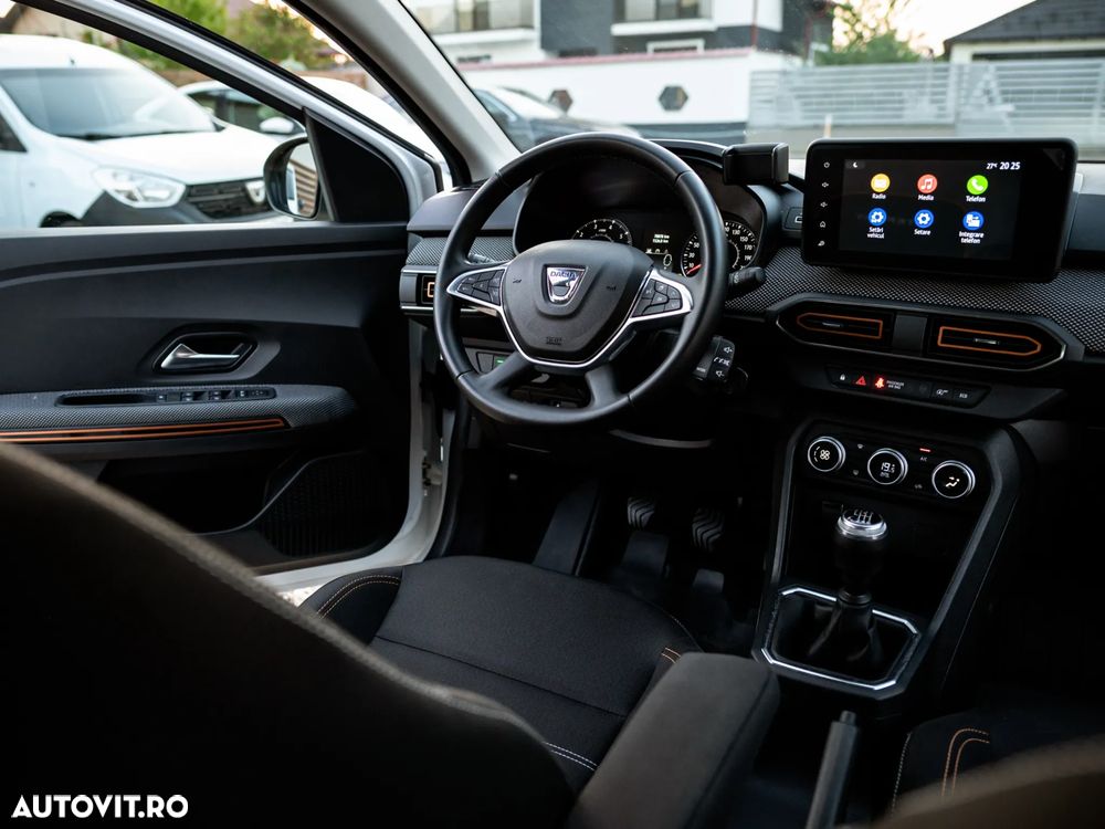 Dacia Sandero Stepway TCe 90 MT6 Essential - 24