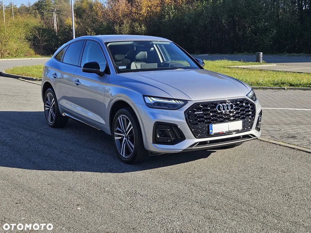 Audi Q5 Sportback - 1