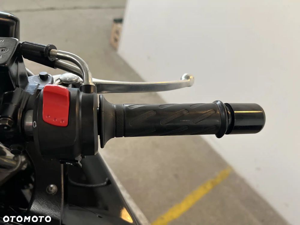 Suzuki Bandit - 21