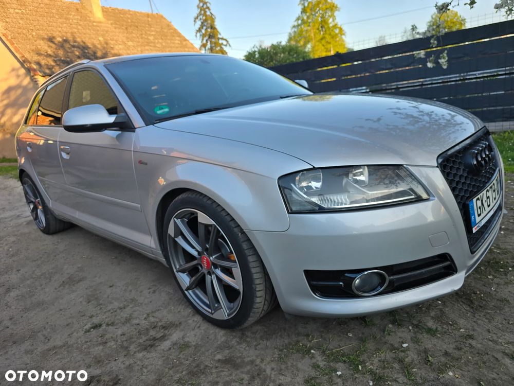 Audi A3 Sportback - 2