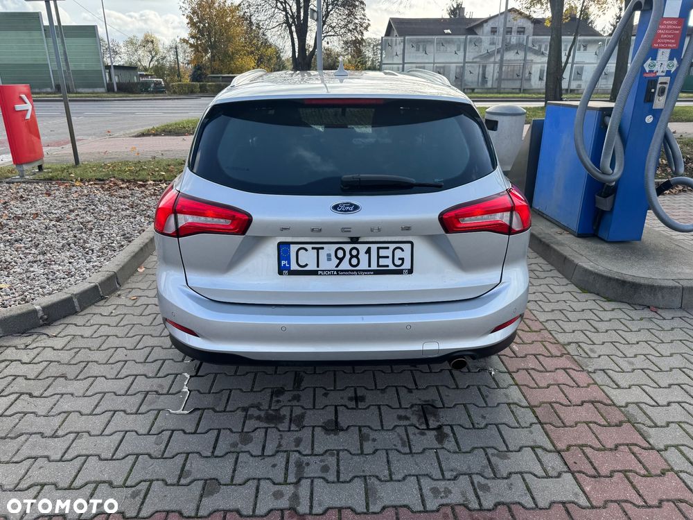Ford Focus 1.5 TDCi DPF Start-Stopp-System COOL&CONNECT - 9