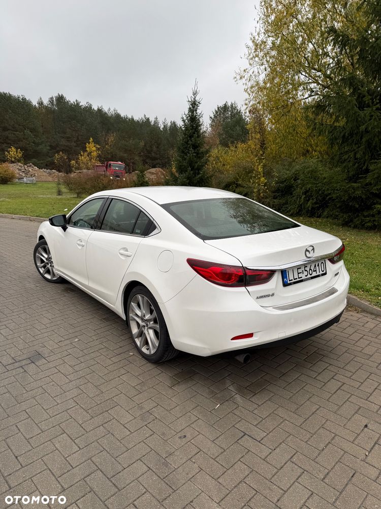 Mazda 6 - 8