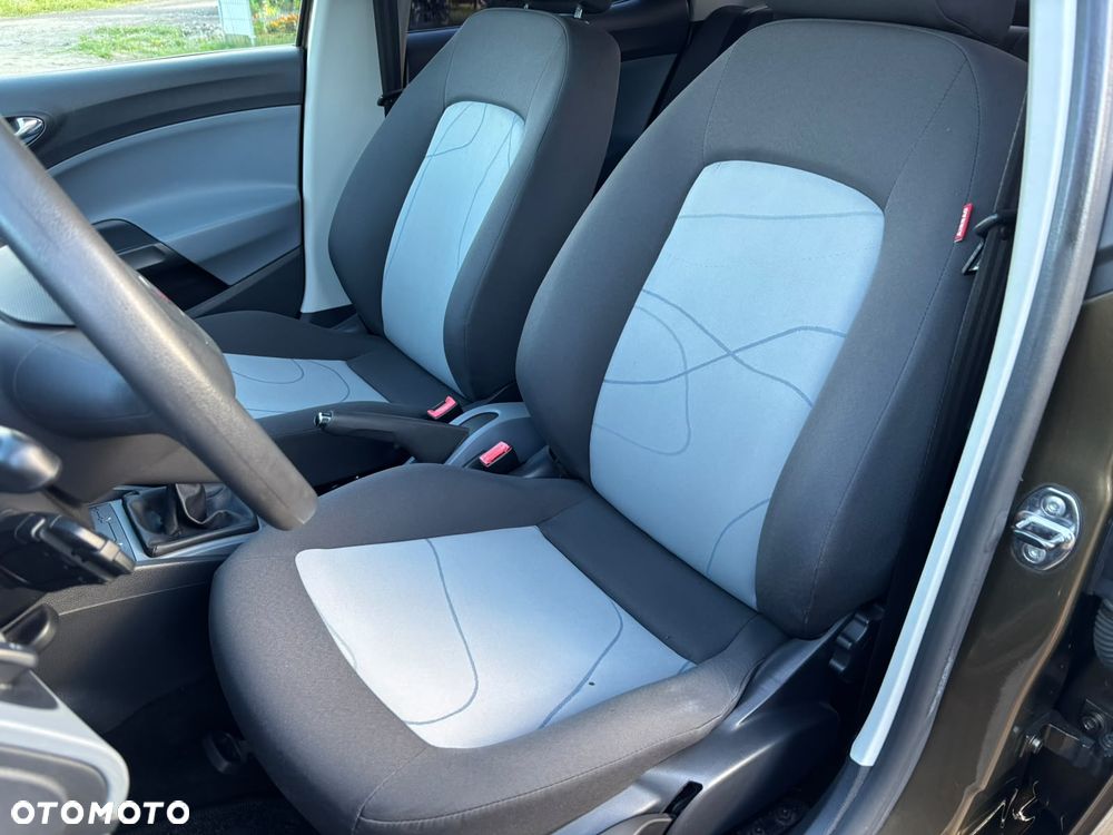 Seat Ibiza 1.4 16V Style - 10
