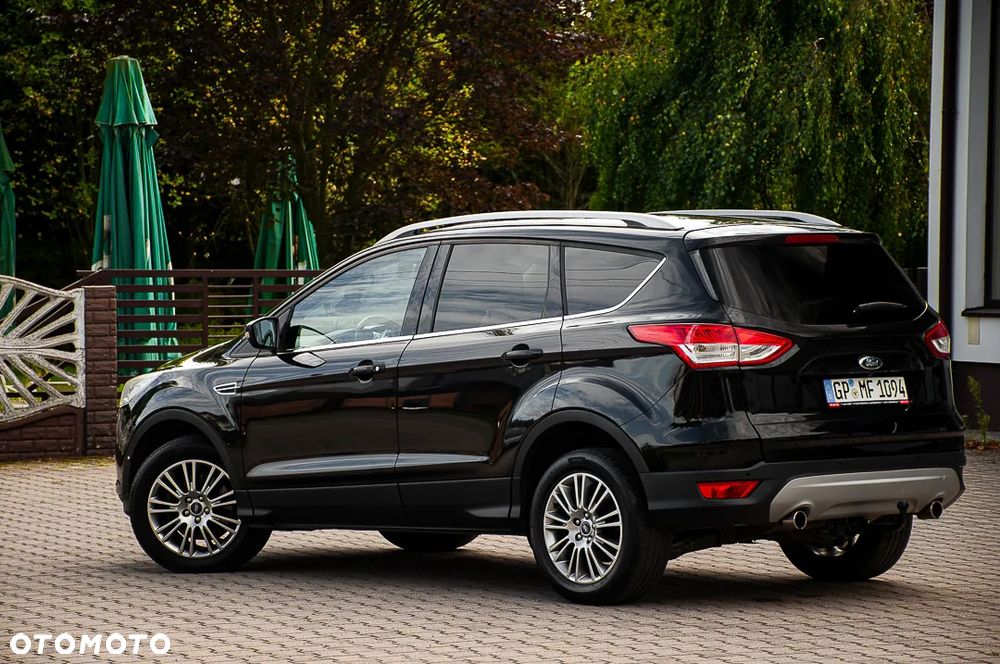 Ford Kuga 2.0 TDCi 4x4 Titanium - 24
