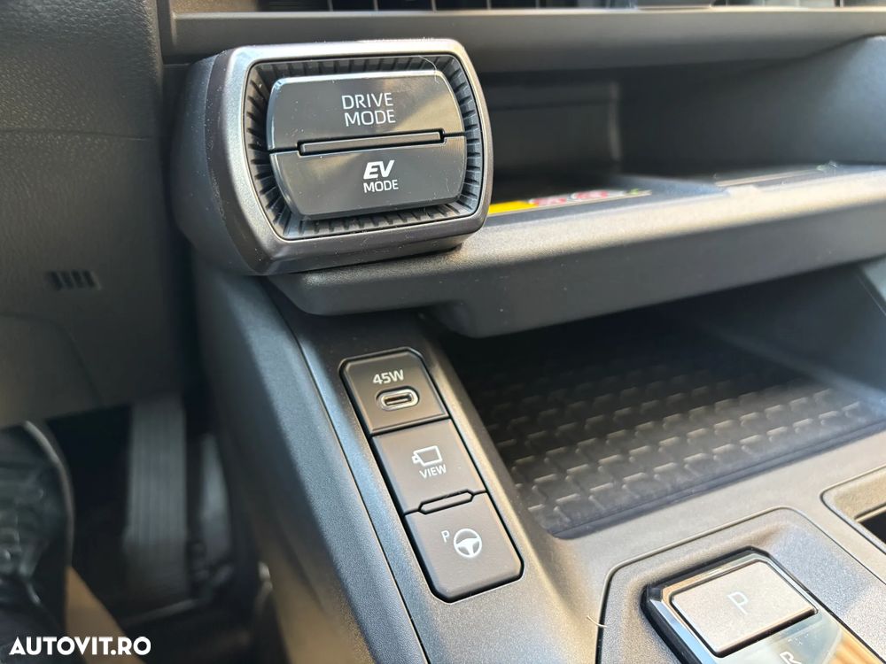 Toyota RAV4 - 22