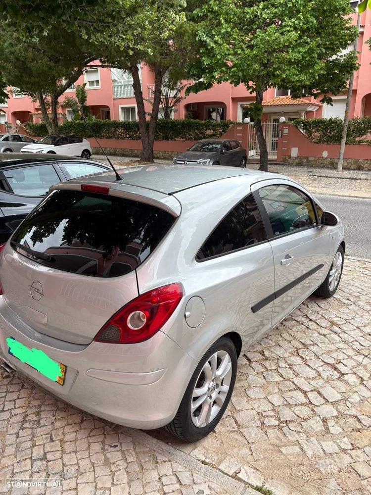 Opel Corsa 1.2 - 4