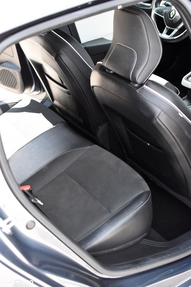 Renault Clio TCe 90 EVOLUTION - 32