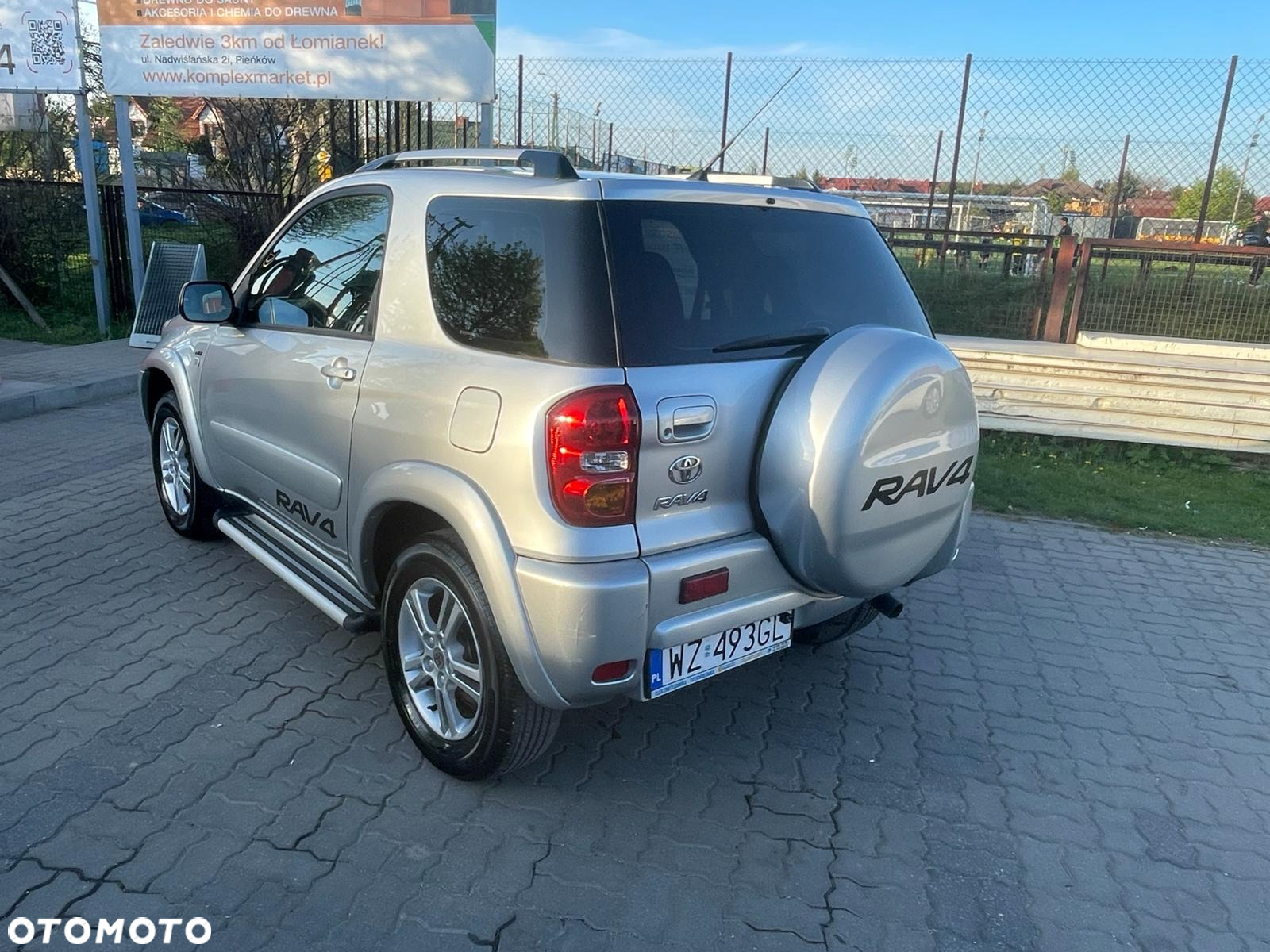 Toyota RAV4 - 2
