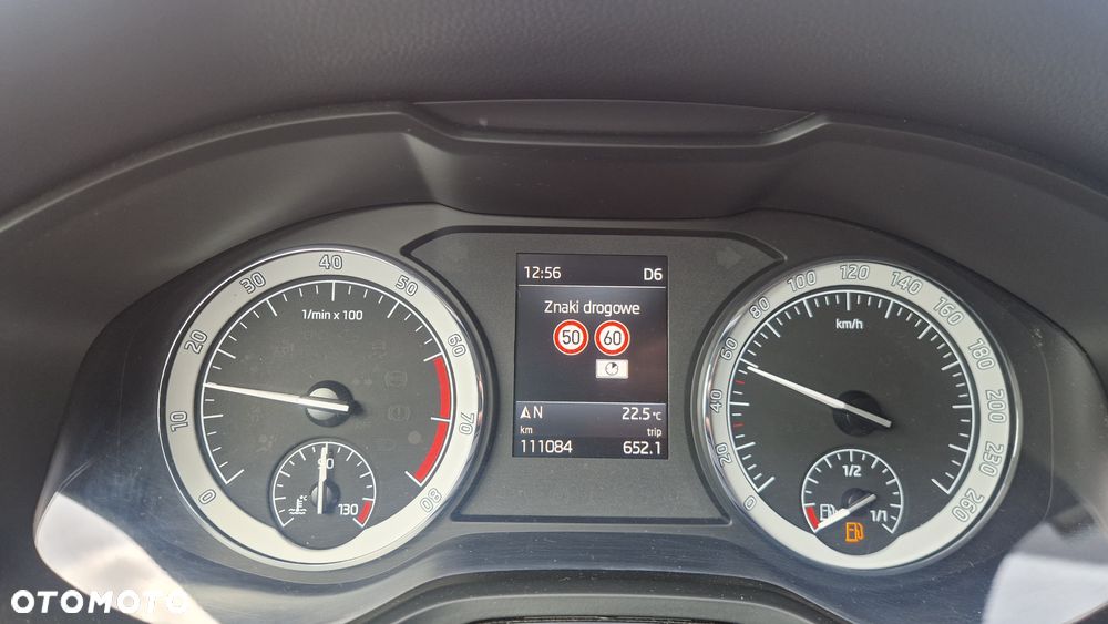 Skoda Karoq 1.0 TSI 4x2 Ambition DSG - 30
