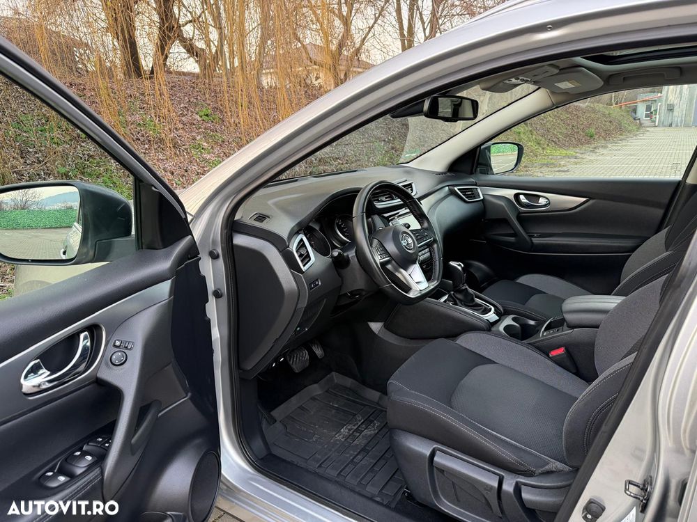 Nissan Qashqai 1.3 DIG-T DCT TEKNA - 18