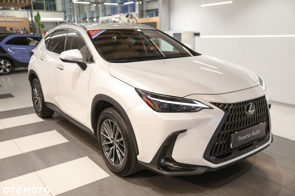 Lexus NX 350h Prestige 2WD - 3