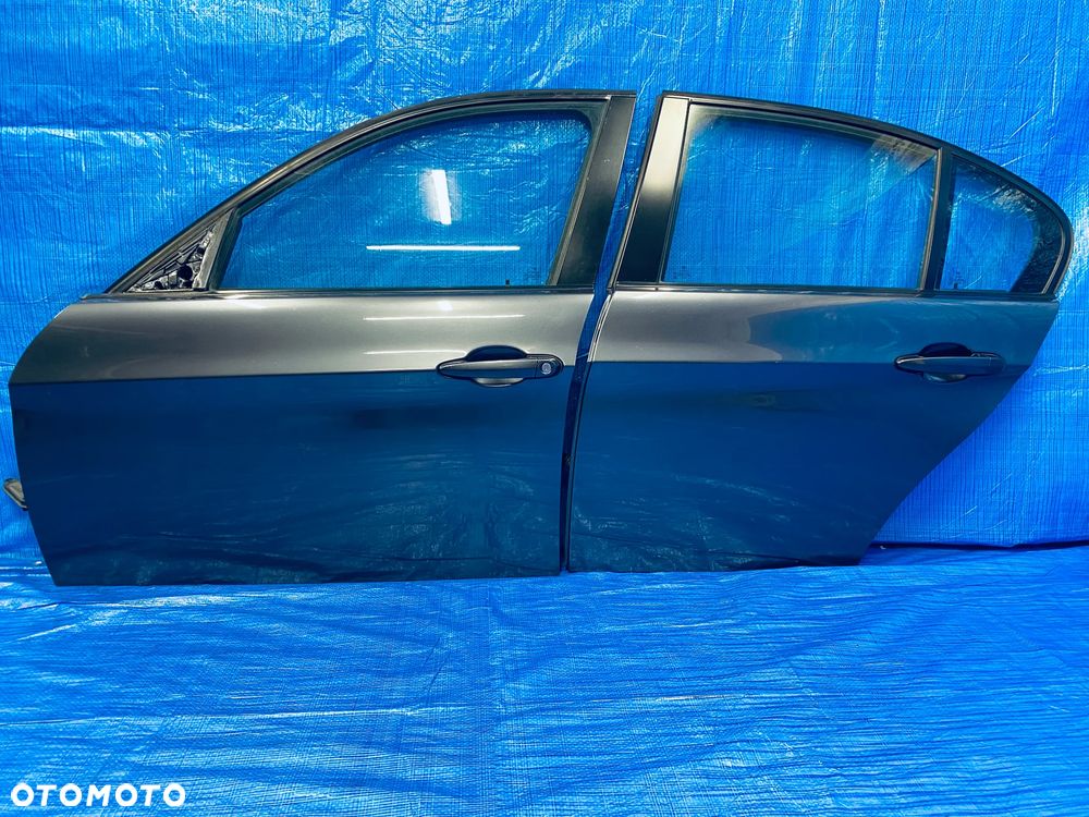 DRZWI LEWE LEWY PRZÓD PRZEDNIE TYŁ TYLNE KOMPLETNE BMW E90 SEDAN 07R ; LAKIER A22 ORYGINAŁ EUROPA - 10