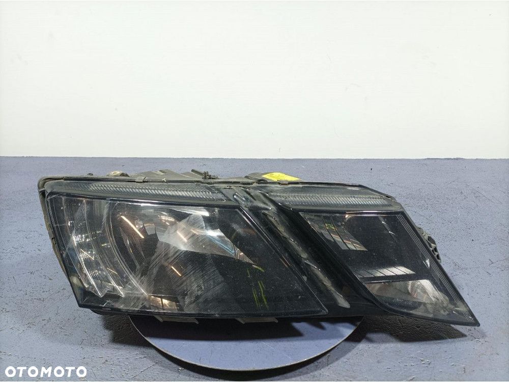 SKODA OCTAVIA III LIFT REFLEKTOR LAMPA PRZÓD PRAWY EU 5E1941016C - 1