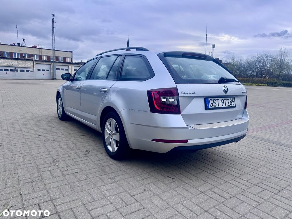Skoda Octavia 1.6 TDI Ambition - 7