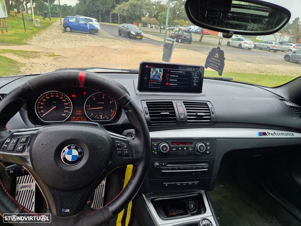 BMW 123 d Limited Edition Lifestyle c/ M Sport Pack - 10