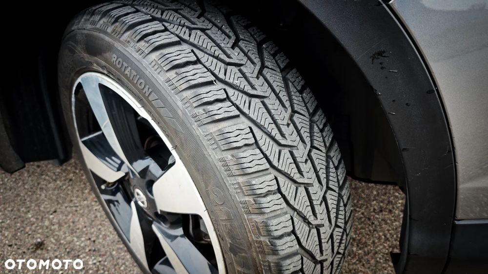 Nissan Qashqai 1.2 DIG-T N-Connecta - 24