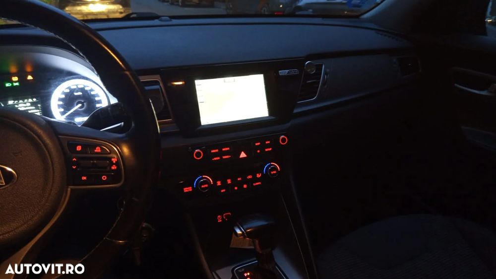 Kia Niro 1.6 GDI 6DCT HEV Classic - 4