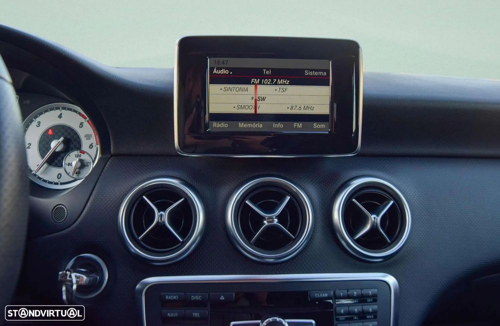 Mercedes-Benz A 180 d Urban - 14