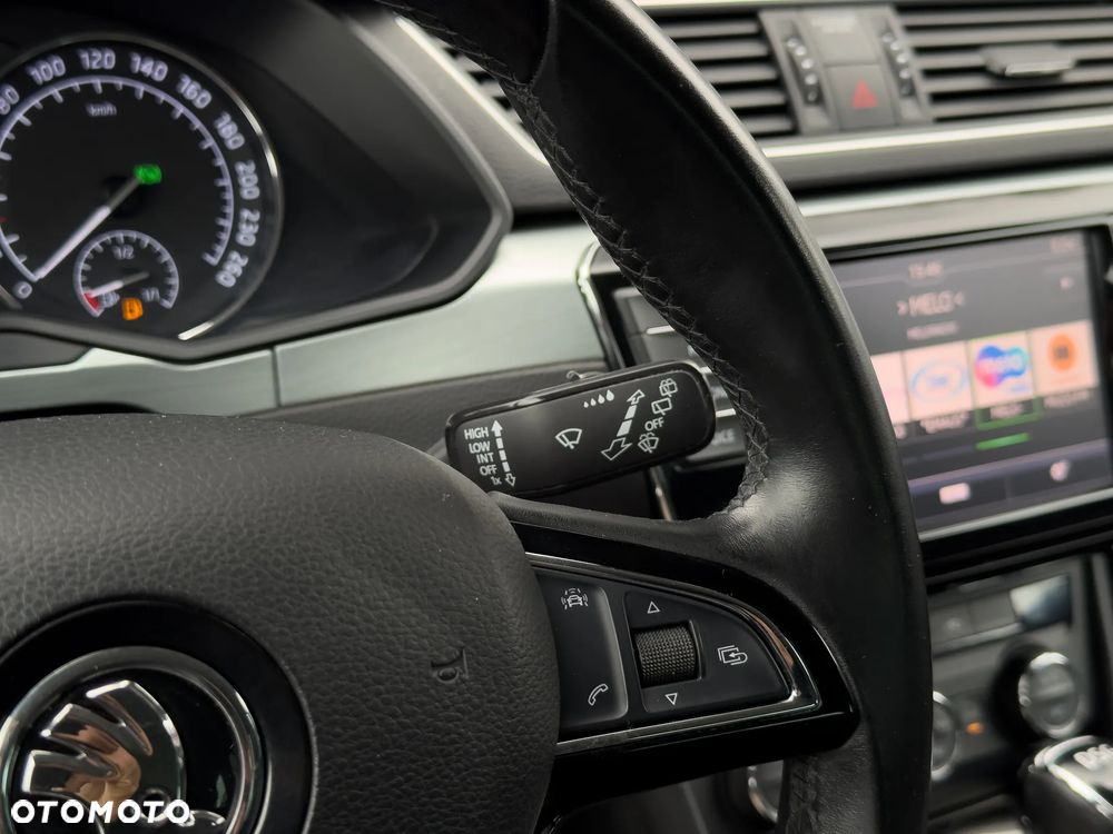 Skoda Superb 1.8 TSI Active DSG - 28