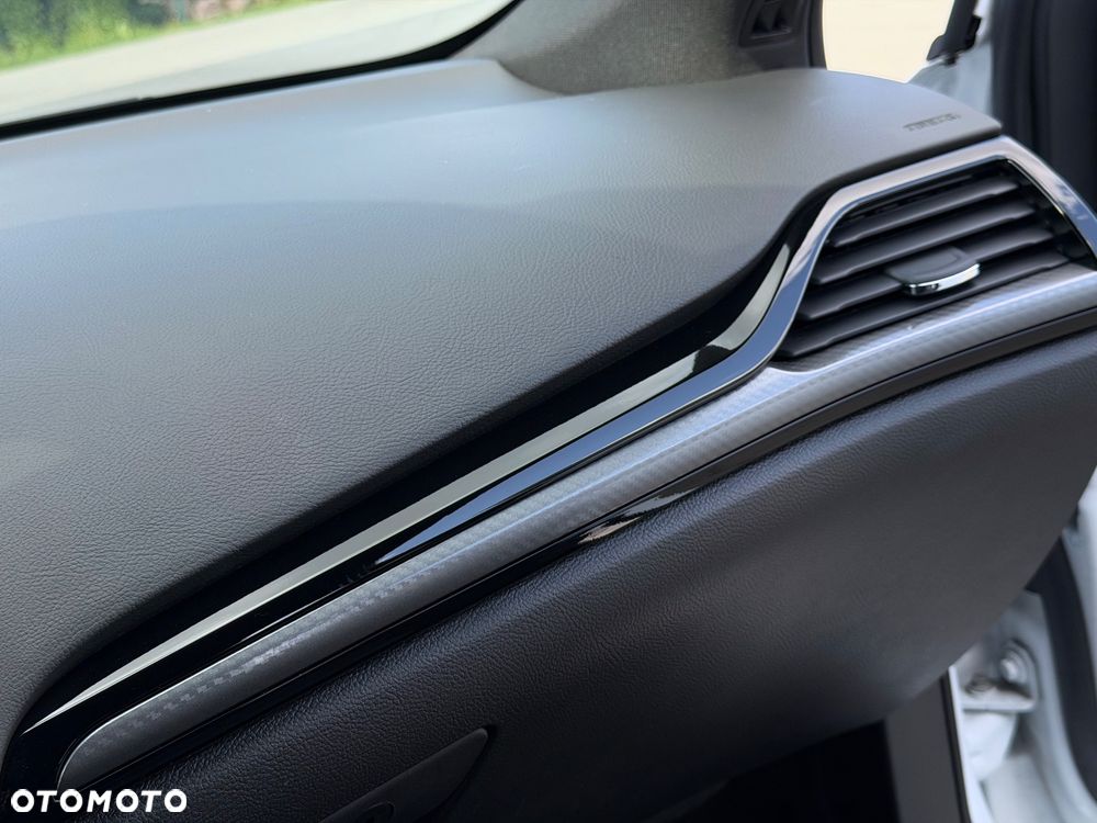 Ford Mondeo - 34