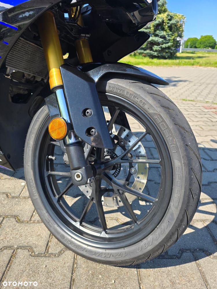 Yamaha R125 - 12