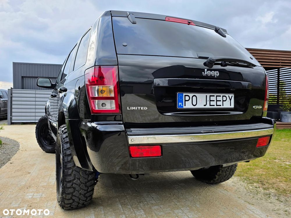 Jeep Grand Cherokee - 20