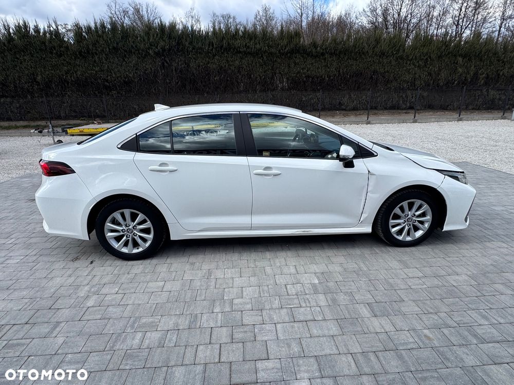 Toyota Corolla 1.8 Hybrid Comfort - 4