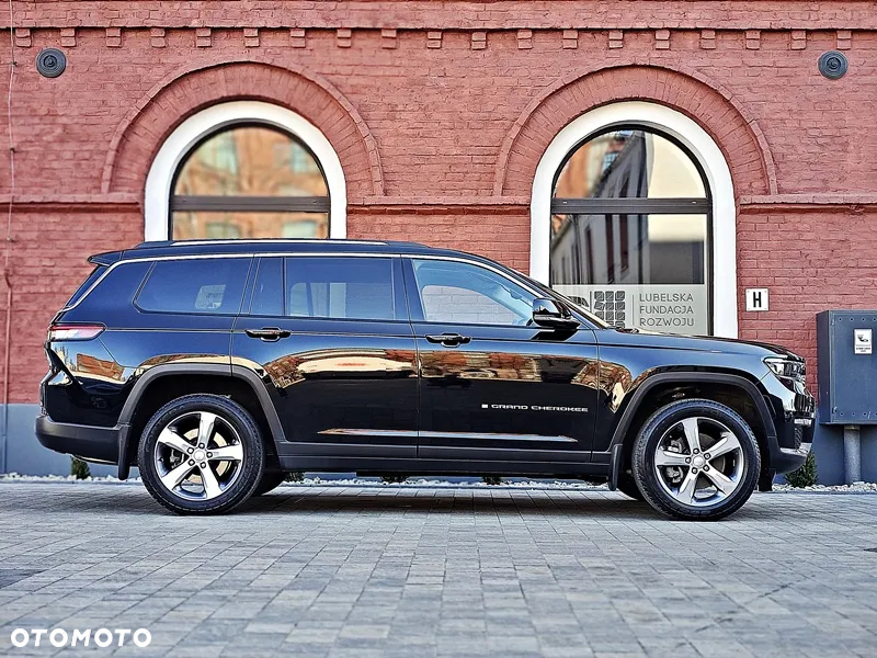 Jeep Grand Cherokee - 3
