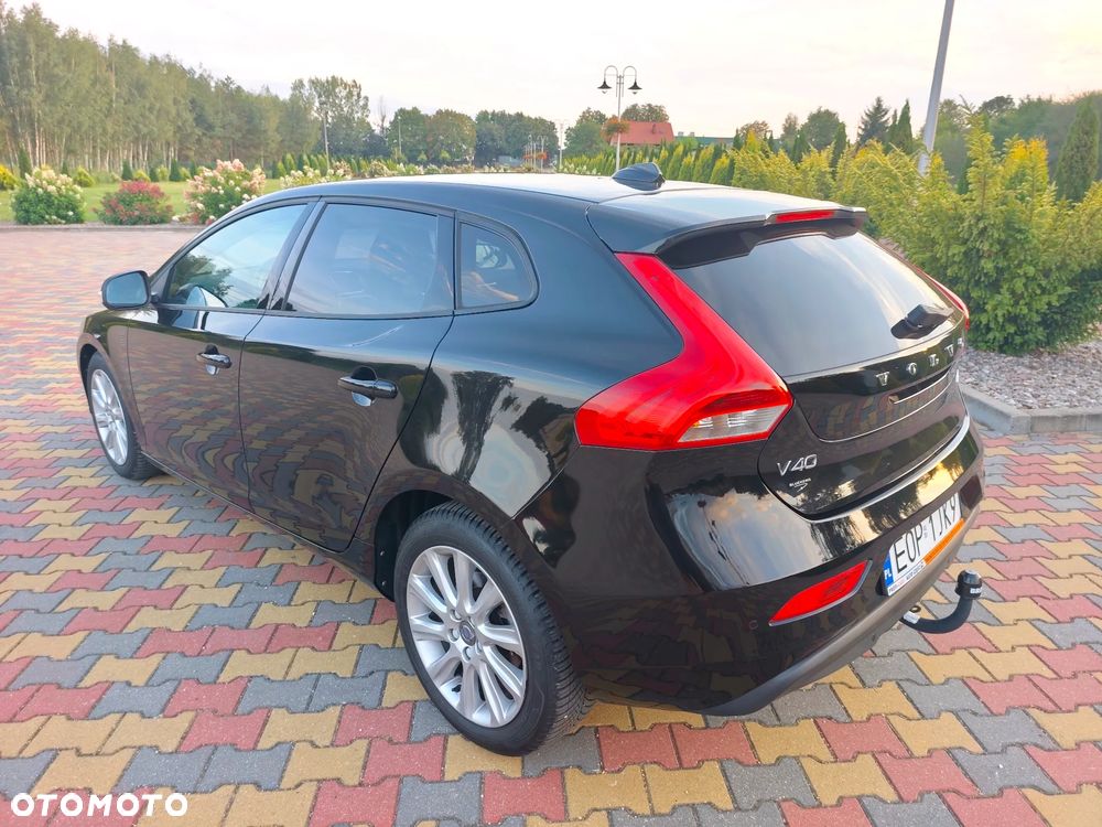 Volvo V40 2015 photo 4