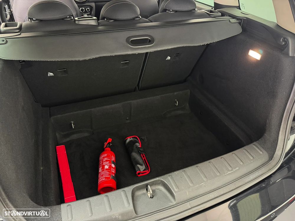 MINI Clubman One D - 11