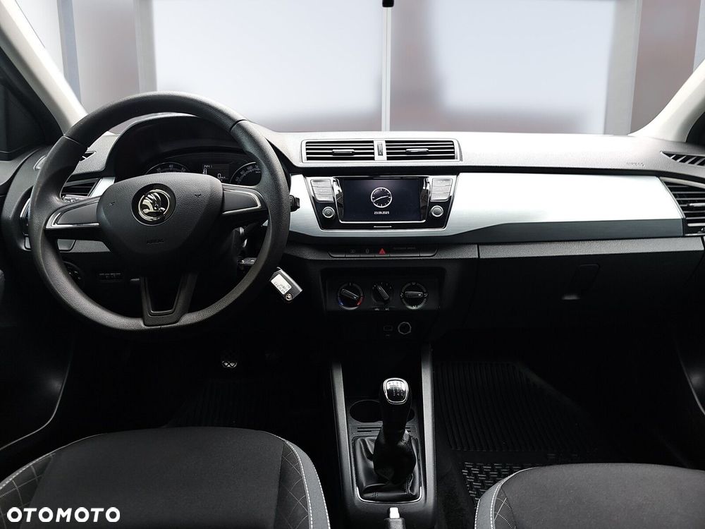 Skoda Fabia 1.0 TSI Ambition - 10