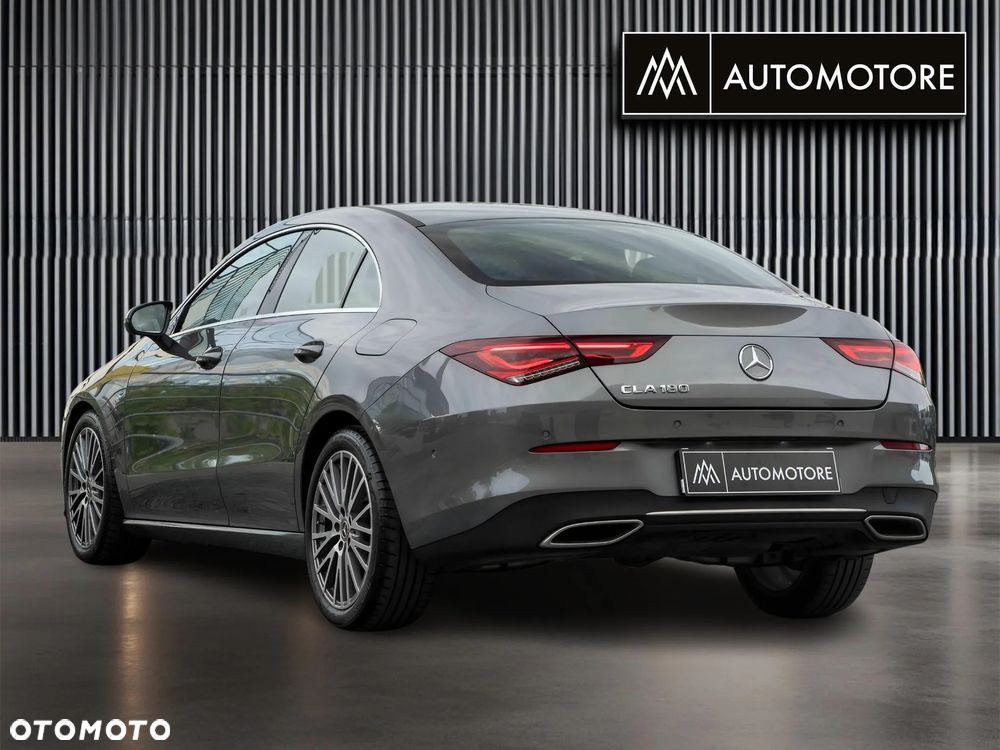 Mercedes-Benz CLA 180 Progressive 7G-DCT - 8