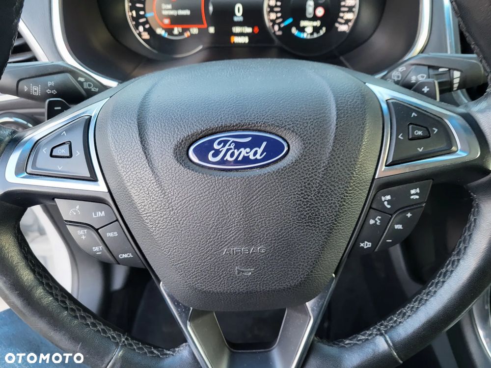 Ford Edge 2.0 TDCi Bi-Turbo 4x4 ST-LINE - 15