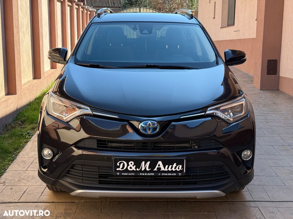 Toyota RAV4 - 3