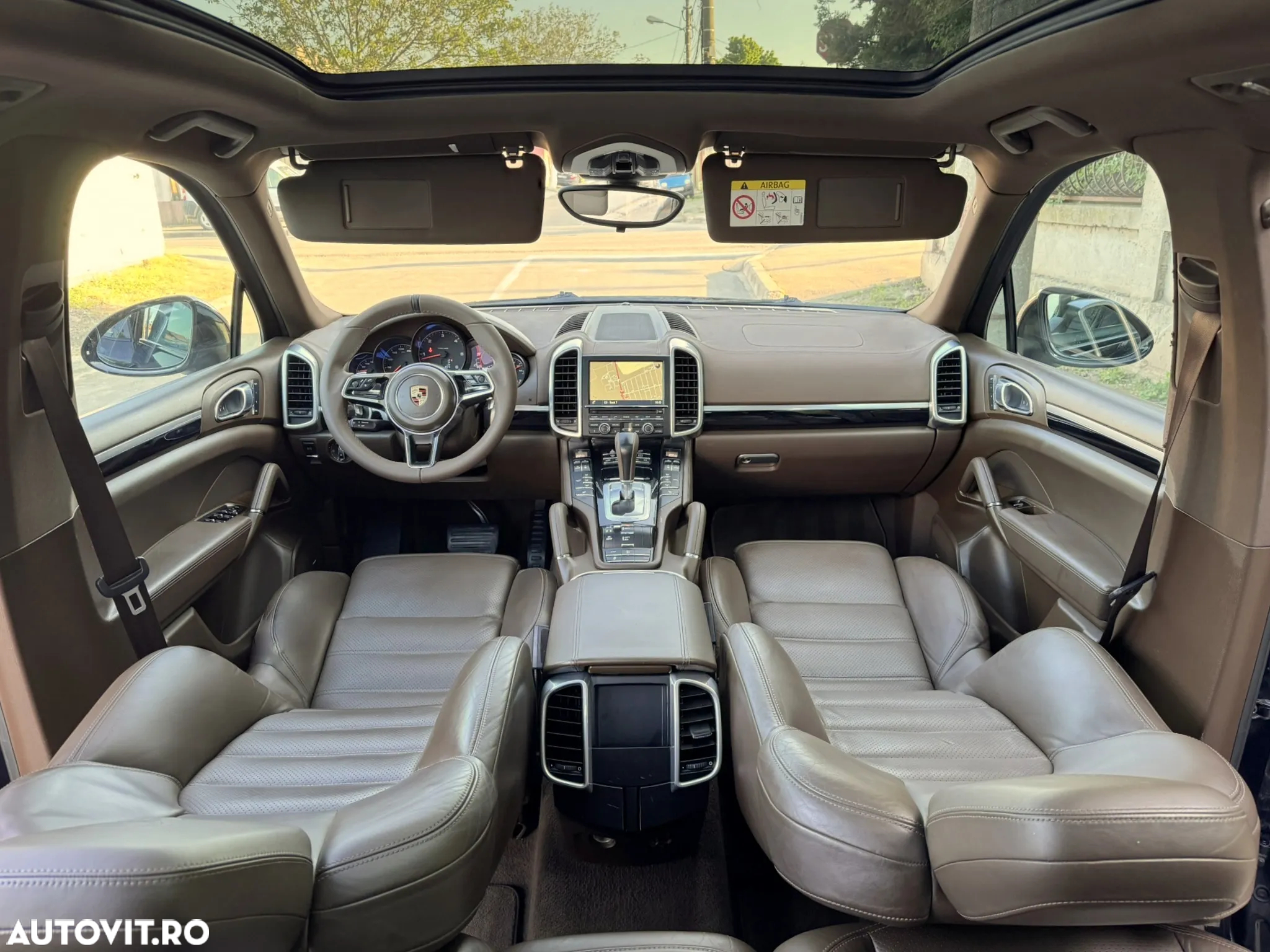 Porsche Cayenne Diesel Platinum Edition - 35