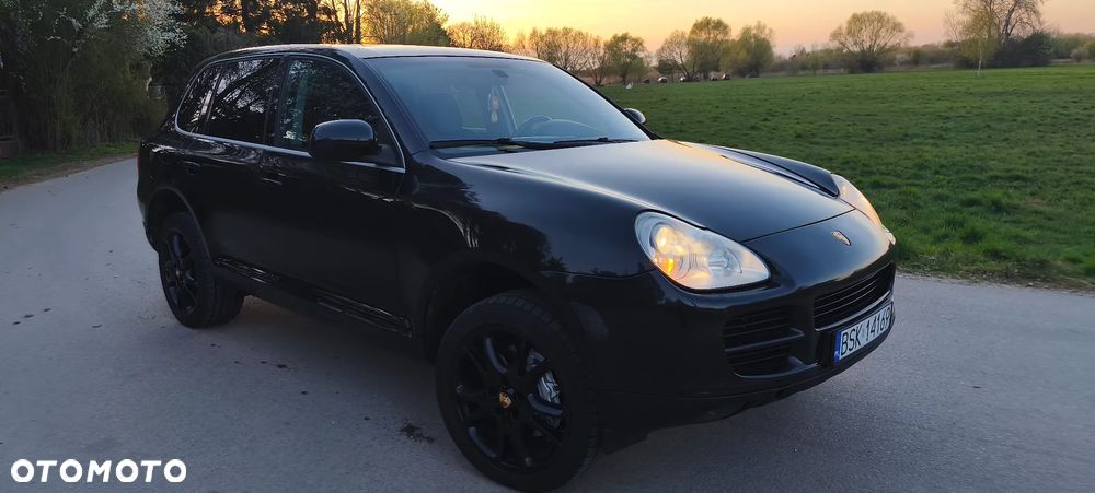Porsche Cayenne - 15