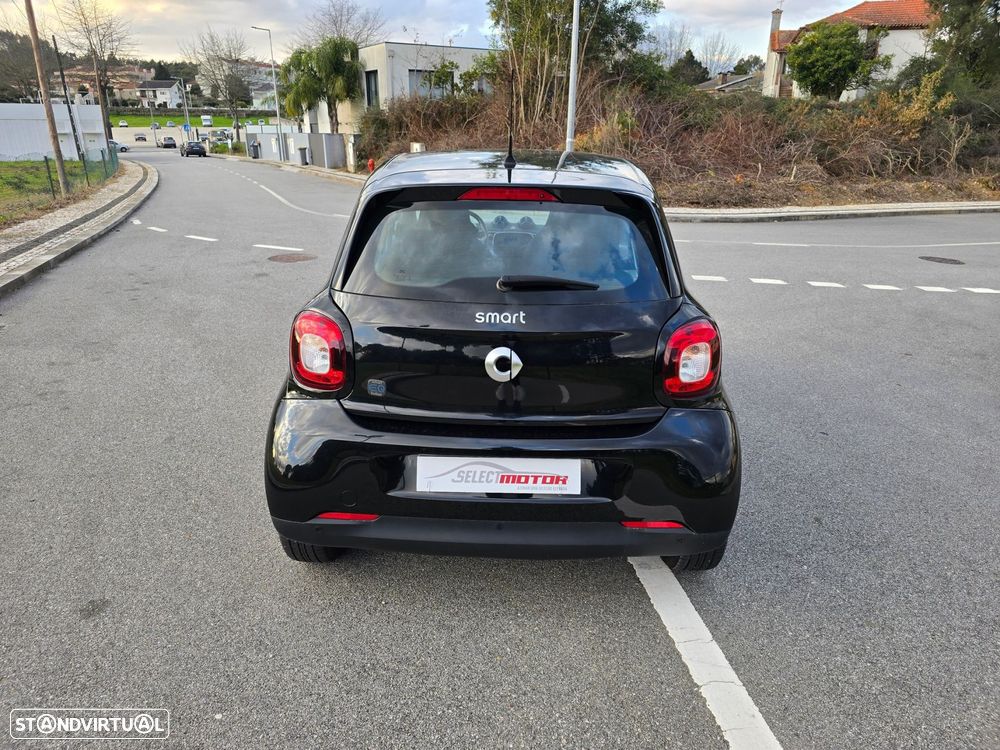 Smart ForFour Electric Drive Passion - 8