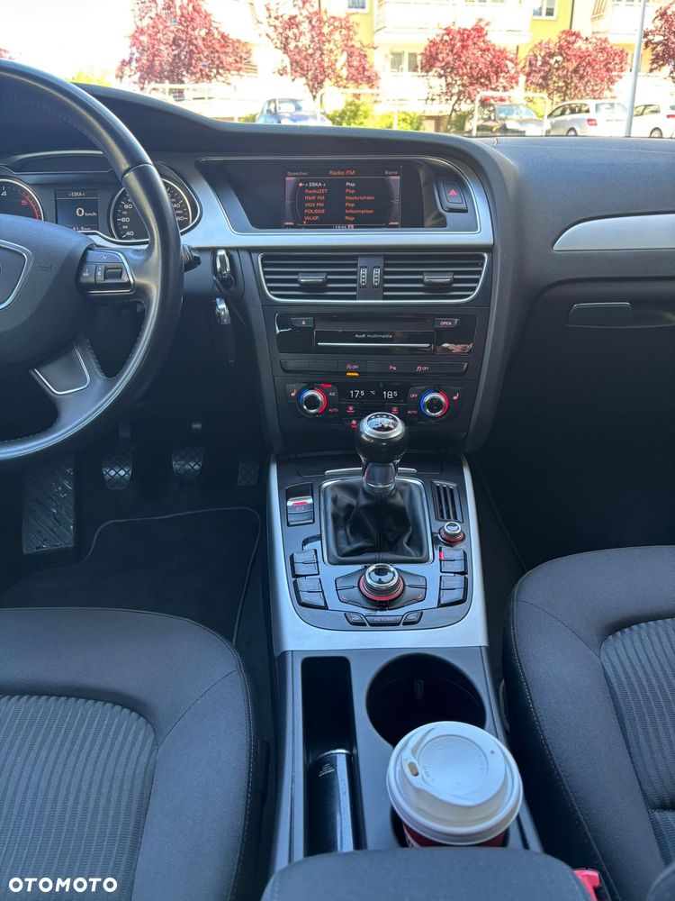 Audi A4 Avant - 9