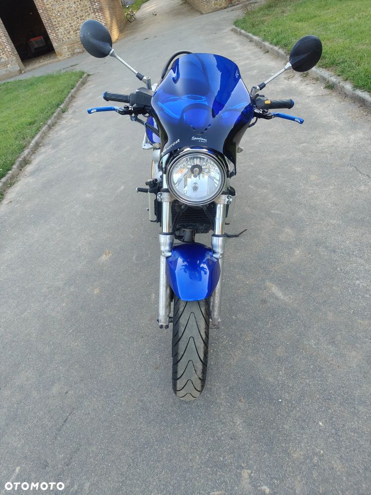 Suzuki SV - 4