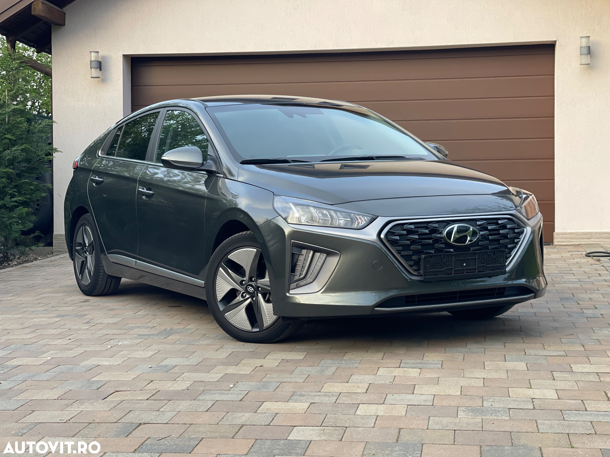 Hyundai IONIQ Hybrid 1.6 GDI Prime - 36