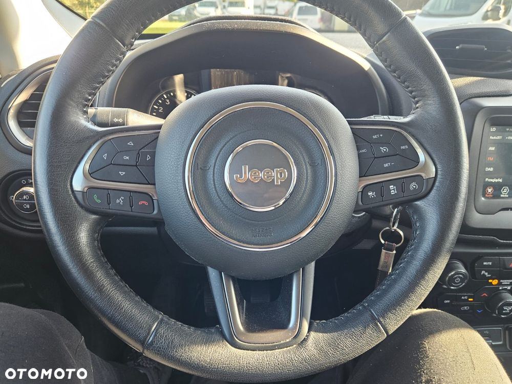 Jeep Renegade - 17