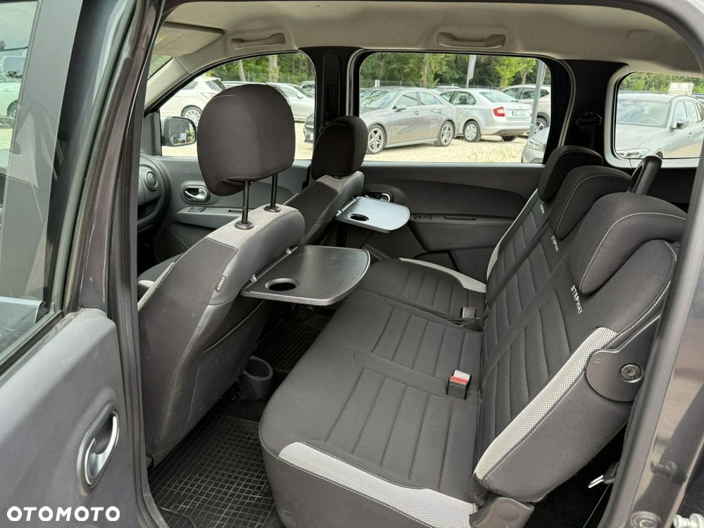 Dacia Lodgy - 22