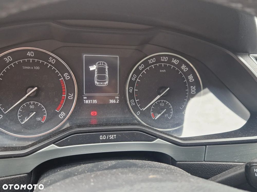 Skoda Superb 1.4 TSI ACT Ambition - 7